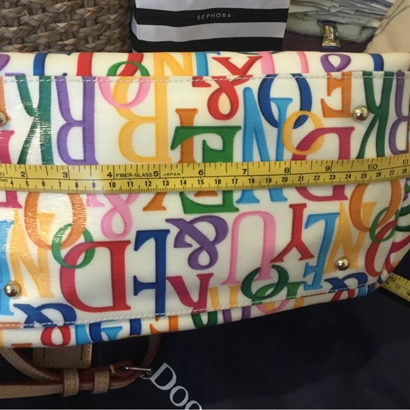 Vintage Dooney and Bourke Scribble Shoulder Bag - Picture 14 of 15